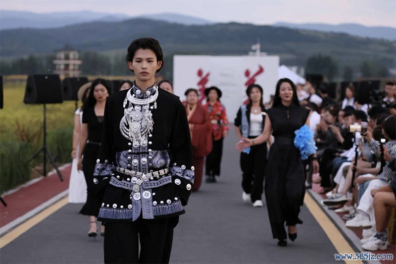 欧莱雅公益活动现场